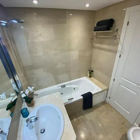 Sea View Apartment, Coto Real-duquesa, Milos *